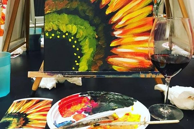 Paint & Sip in a 17th-Century Palazzo with Wine & Pizza - Price and Value Check for $58.87