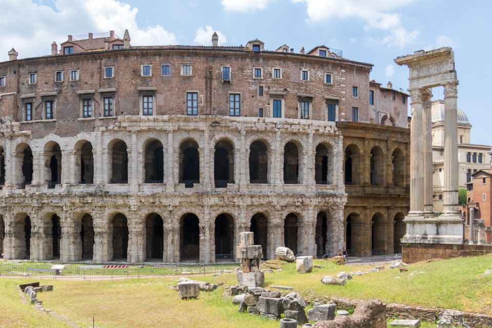 Pantheon and Jewish Ghetto Tour - Pantheon: Roman engineering plus real art and power