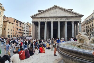 Pantheon Fast-Track-Entry Tickets with Audio guide - Pantheon Basics: Why This Stop Feels Different