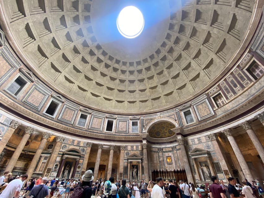 Pantheon Museum Tour & Colosseum Fast-Track Entry - The Stroll to the Colosseum: Use the Walk to Get Oriented (About 1 Hour)