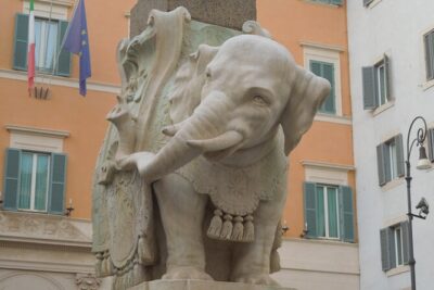 Pantheon, Rome's Iconic Ancient Temple Tour & St Ignatius Church - Piazza della Rotonda: the practical breather before the next stop