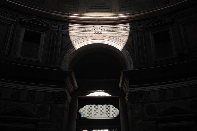 Pantheon: Semi-private Guided Tour with Entry Ticket - Inside the Pantheon: dome engineering, light, and details you’ll actually notice