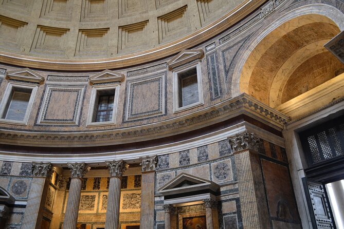 Pantheon Small Group Guided Tour - The Roman-to-Christian story: more than a museum