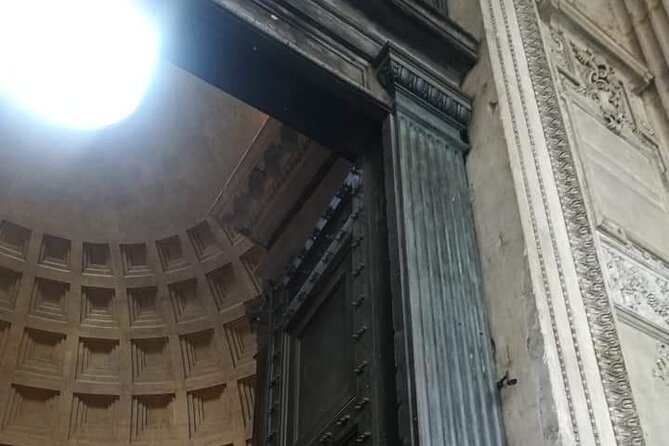 Pantheon: The Iconic Ancient Roman Temple – Semi-Private Tour - Piazza della Rotonda: the smart place to start