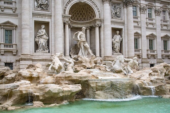 Pantheon, Trevi Fountain and Caravaggio tour with virtual guide - From Piazza della Rotonda to Piazza di Spagna: the route that makes Rome make sense