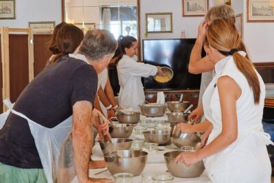 Pasta and Tiramisu Cooking Class in Rome, Piazza Navona - Tiramisu on Rome’s famous square (and what to expect)