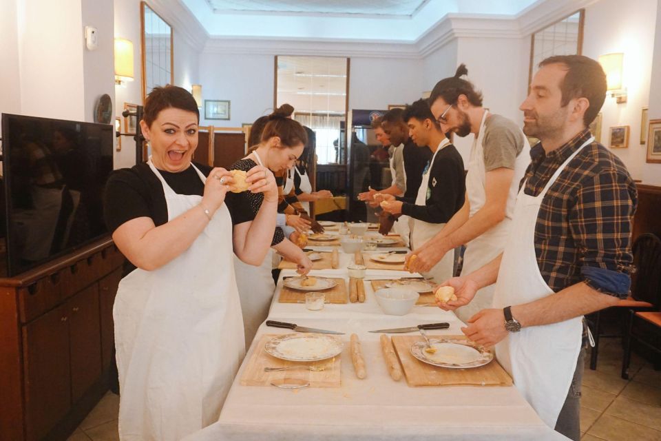 Pasta Cooking Class with Pesto Sauce Making in Rome Center - Practical tips before you go