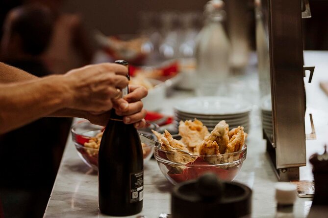 Pasta Making and Tiramisù Class in Rome (SHARED) - The 17th-Century Palazzo Kitchen: Exactly What You Do After You Arrive