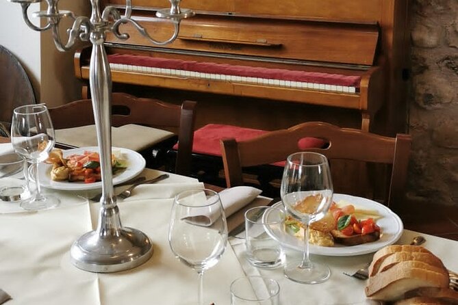 Pasta Masterclass and Wine Tour in the Minardi Vineyard - Pasta masterclass: ravioli and fettuccine from scratch