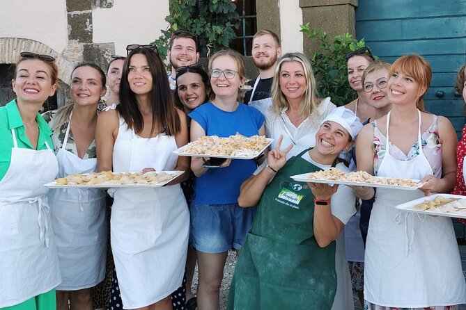 Pasta Masterclass and Wine Tour in the Minardi Vineyard - Lunch in the farmhouse: what you eat after cooking