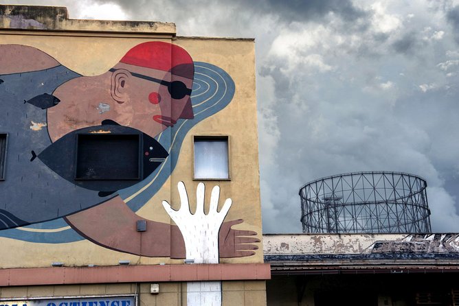Photo Tour in the Ostiense district: forfeiture and redevelopment - Key highlights at a glance
