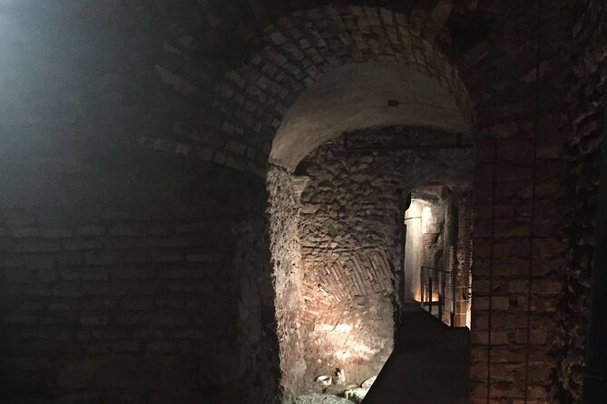 Piazza Navona Underground: Stadium of Domitian EXCLUSIVE TOUR - LIMITED ENTRANCE - The Stadium of Domiziano: What Makes This Arena Special