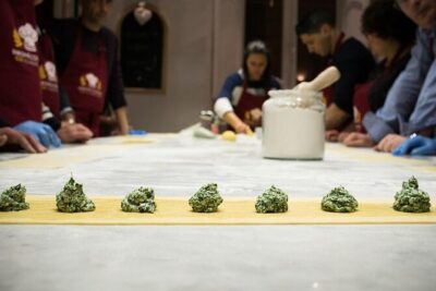 Pizza and Gelato Making Class in the Heart of Rome - Getting started at Corso del Rinascimento: your first taste of Roman dinner