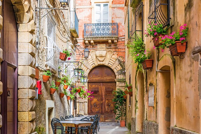 Pompeii, Amalfi Coast and Positano Day Trip from Rome - Pompeii in real terms: what you’re actually looking at
