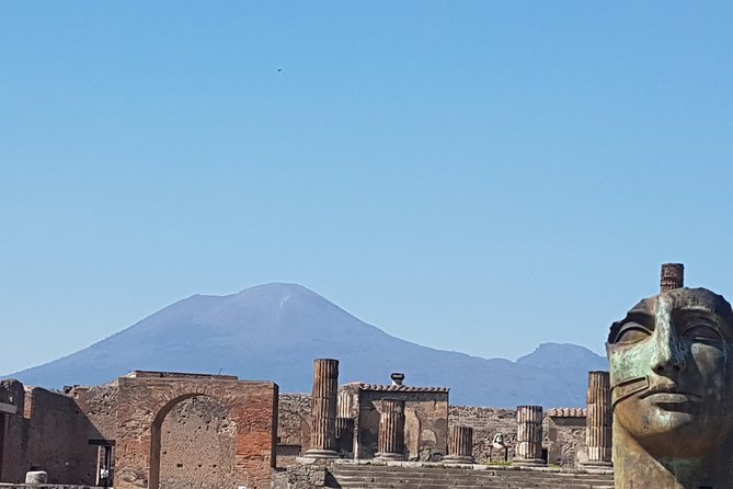 Pompeii and Naples from Rome: Small Group Day Tour with Lunch - Pompeii with a pro guide: what two hours can actually cover