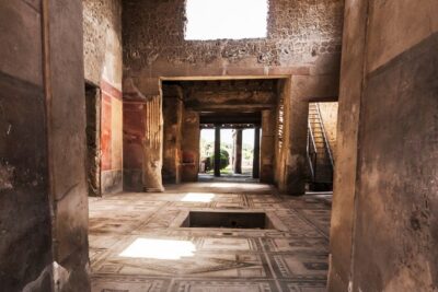 Pompeii & Herculaneum by Train from Rome with Pizza Lunch - Naples connection and the air-conditioned coach ride