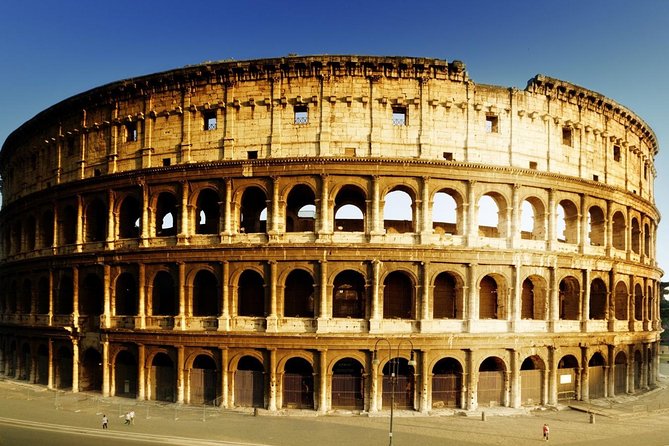 Premium Colosseum, Palatine Hill & Roman Forum Private Tour - The private format: why this feels calmer than crowds