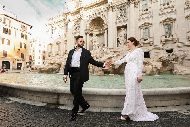 Private 1.5Hrs Photoshoot in Rome - Why a 7:00 am Trevi + Spanish Steps session works so well