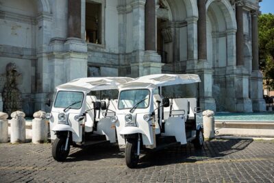 Private 2 Hour VIP Tuk Tuk Tour with Hotel Pickup and Prosecco - Colosseum Stop: See It Up Close, But Plan for Tickets