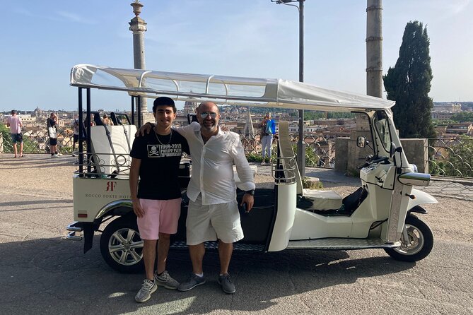 Private: 3 hours ETuk Tour in Rome - Terrazza del Gianicolo and Aventine Hill: viewpoints that reset your brain