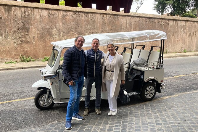 Private: 3 hours ETuk Tour in Rome - Rome’s older neighborhoods and the Jewish Ghetto area