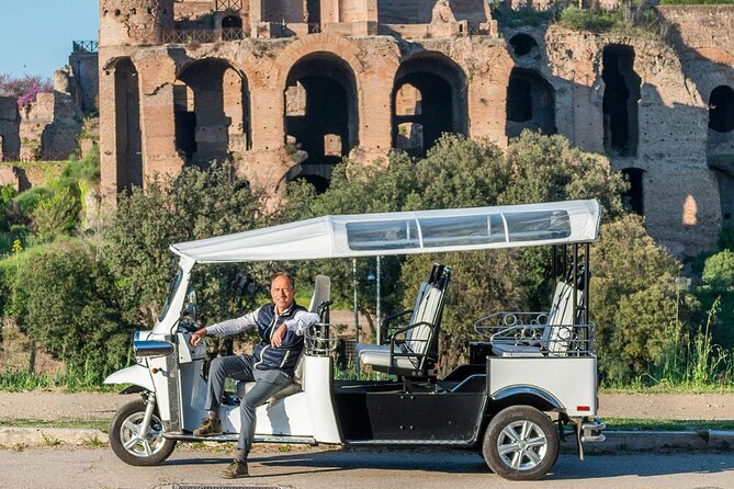Private: 3 hours ETuk Tour in Rome - Entering Vatican City: St. Peter’s Basilica and the square view
