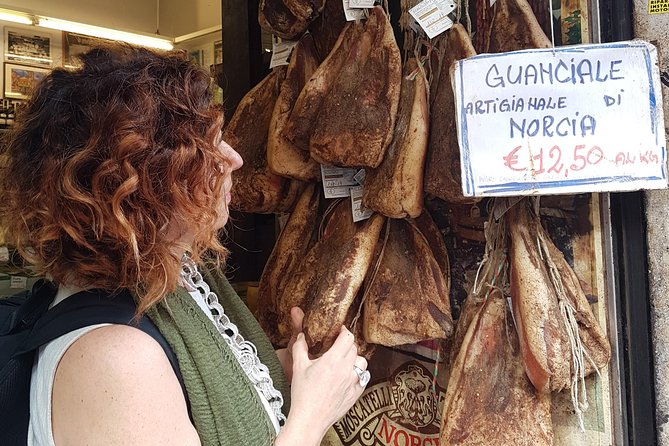 Private 4 Roman Pastas Tasting Tour in Rome - The grocery stop: guanciale and pecorino before the pasta