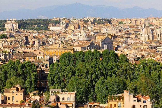 Private Airport Pick-Up + Rome Tour + Transfer to Civitavecchia - St. Peter’s Square: the quick wow factor with real symbolism