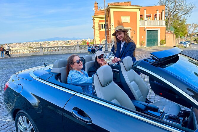 Private Cabriolet Tour in Rome - Giardino degli Aranci: the Orange Garden panorama hit