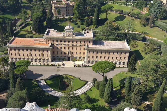 Private Car Transfers from Airport to Rome City - Rome Traffic and Taxi Lines: Why a Private Car Feels Like a Win