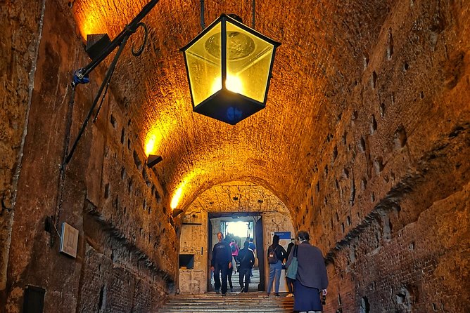 Private Castel Sant'Angelo Tour with Palazzo Altemps - Walking steps, meeting points, and what to wear