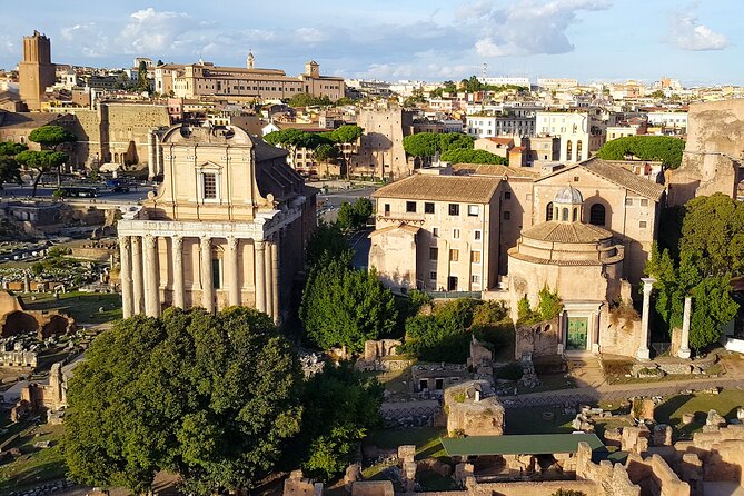 Private Colosseum Roman, Forum and Palatine Hill Tour - Guide quality is the difference between seeing and understanding