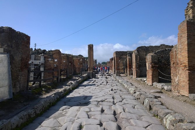 Private daytour medieval castles from Civitavecchia port - Borgo di Ceri: A Rock Castle With a 4th-Century Church