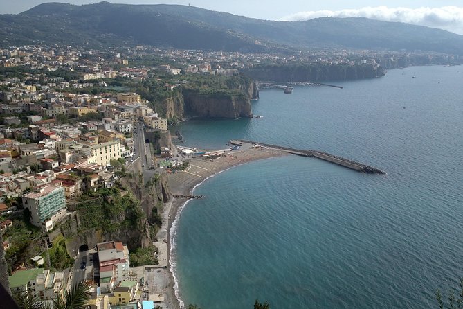 Private daytour medieval castles from Civitavecchia port - Civita di Bagnoregio: The Etruscan City Above the Rock