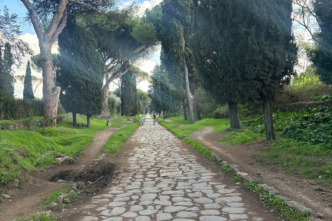 Private E-bike tour of Appian way, Aqueduct & catacombs with food - Parco degli Acquedotti: Aqueducts That Still Impress