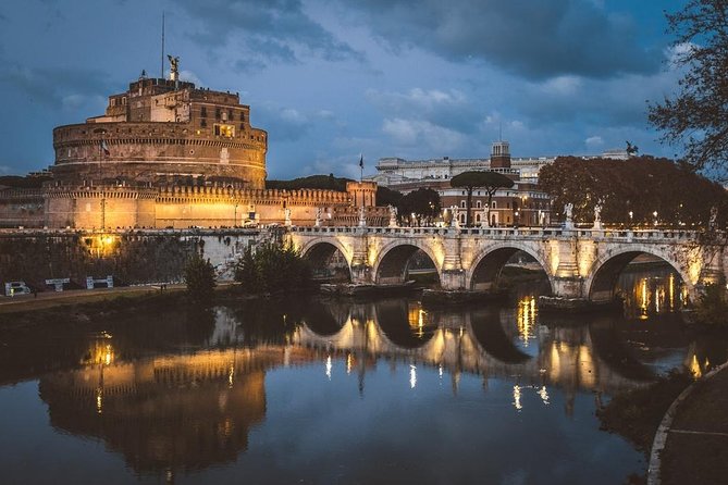 Private Exclusive Rome Walking Tour in English or Spanish - The meeting point: Piazza d’Aracoeli to Trajan’s Forum stories