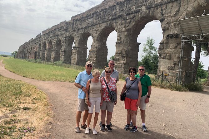 Private Full Day tour in Rome with driver-guide - Trevi Fountain and Spanish Steps: postcard landmarks with helpful context