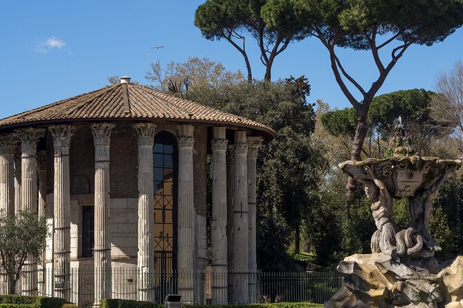 Private Golf Cart Tour in Rome - Largo Argentina to Piazza Navona: Ancient Courtyards and Baroque Theater