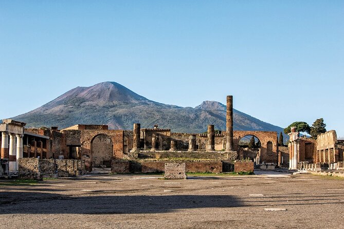 Private Guided Tour to Pompeii and Positano from Rome - Pompeii Admission Included: What a Local Guide Actually Changes