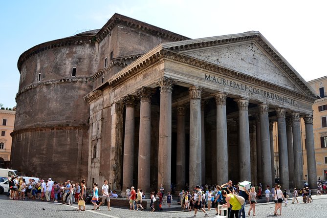 Private Guided Walking Tour of Rome - The Column of Marcus Aurelius: history with a government-district twist