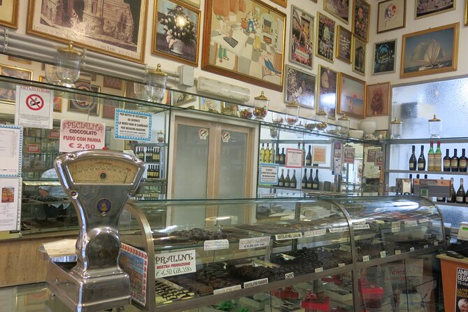Private Jewish Ghetto Walk and The Influence in Roman Cuisine - Private Jewish Ghetto walk: what makes it a smarter food tour