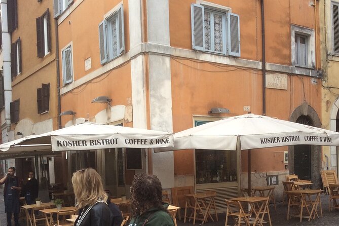 Private Jewish Ghetto Walk and The Influence in Roman Cuisine - Piazza Mattei: wealthy bankers, local anecdotes, and why it’s not just a square