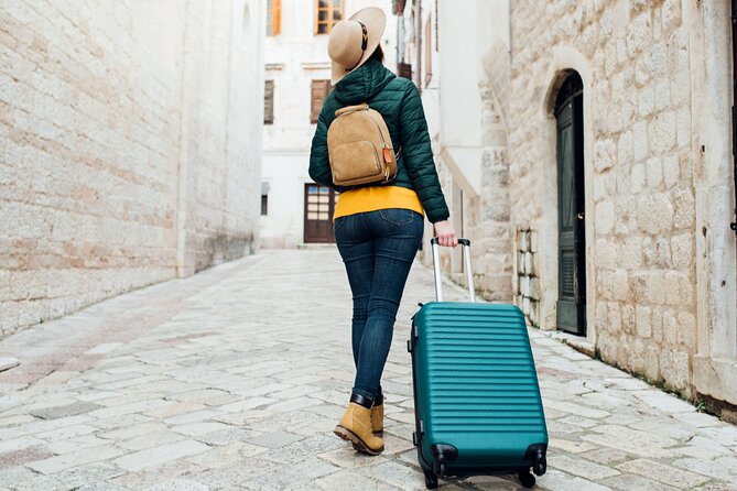 Private Luggage Storage in Rome - Pricing and value: $7.47 per person can be a bargain or a trap
