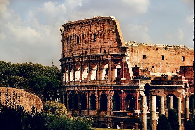 Private Luxury Transportation Between Rome and Civitavecchia Port - Round-Trip and Shore Excursions: Build a Day Without Losing the Car