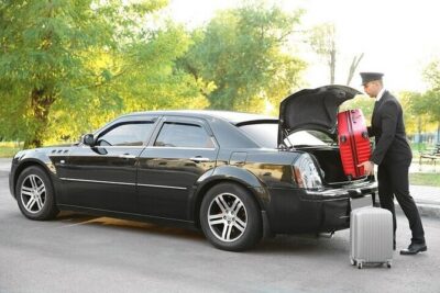 Private One way Transfer Rome Fiumicino Airport to Rome - The waiting game: what happens if your flight is late