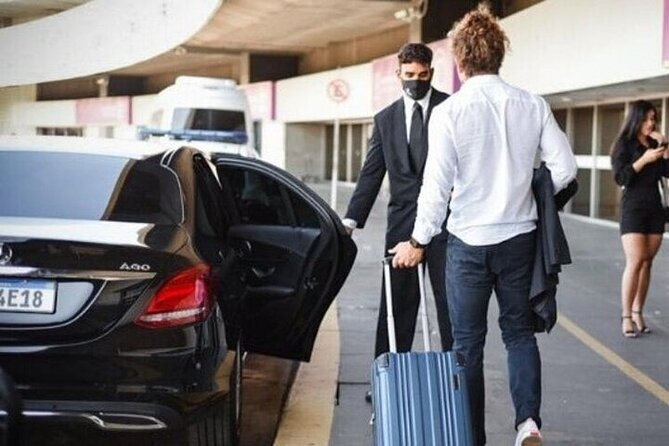 Private One way Transfer Rome Fiumicino Airport to Rome - Price check: is $156.74 per person good value?
