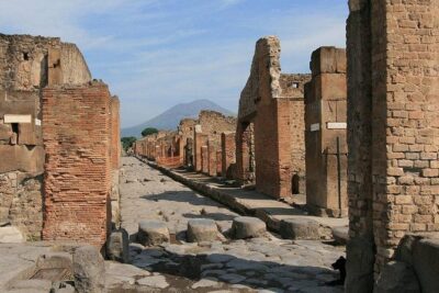 Private Pompeii Day Trip from Rome - The early start: 7:30 am pickup and a steady drive south