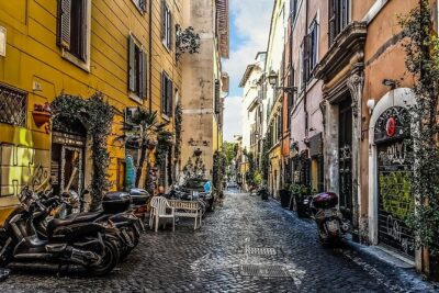 Private Rome City Landmarks & Hidden Gems Tour - Piazza Venezia: A Quick Power-Point Slide Over the City