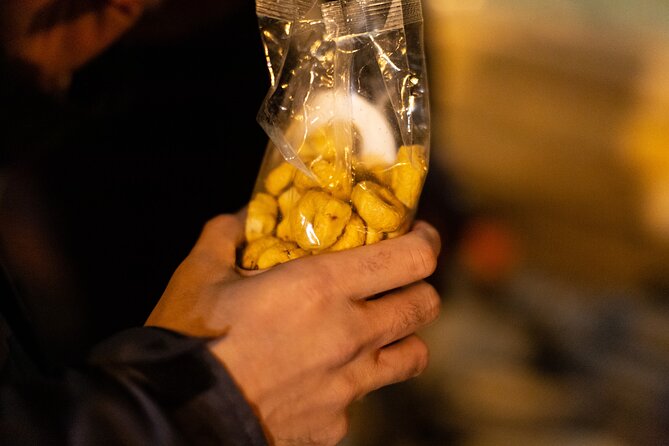 Private Rome Night Craft Beer Walking Tour - Stop 3 in Trastevere: Bir n Fud Drafts and Roman Beer Aperitivo Snacks