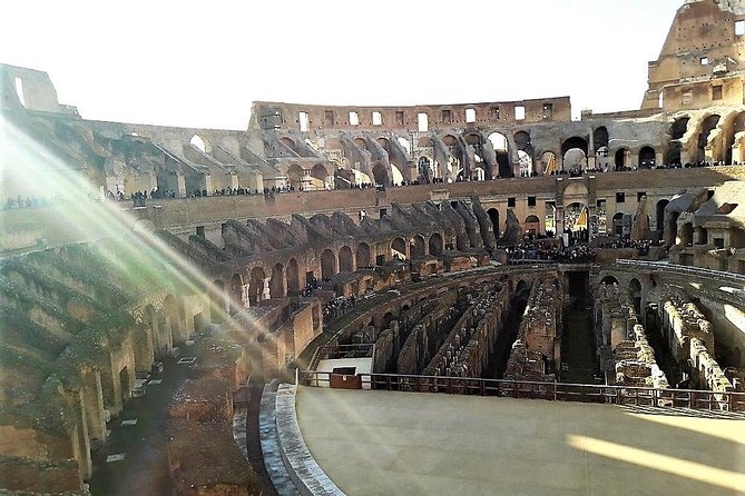 Private Rome WOW Tour in 1 Day: Luxury Car, Guide, Tkts & Lunch! - Trevi Fountain, Pantheon, Navona, and the Spanish Steps: the fast-photo Rome circuit